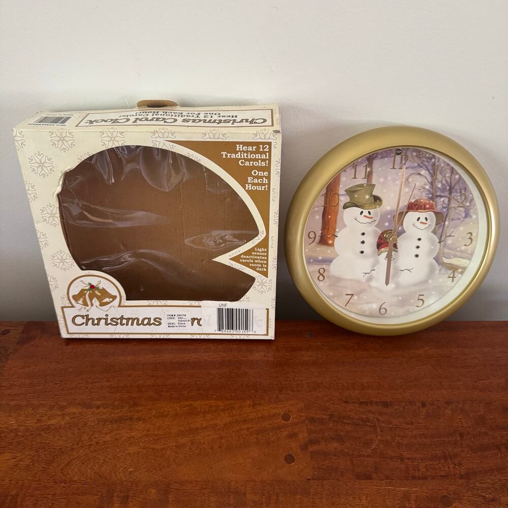 Feldstein Christmas Carol Clock Snowman 12 Songs Light Sensor Holiday Decor - Picture 2 of 9